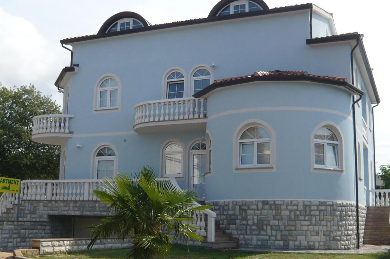 Apartment Fabic Poreč Eksteriør billede